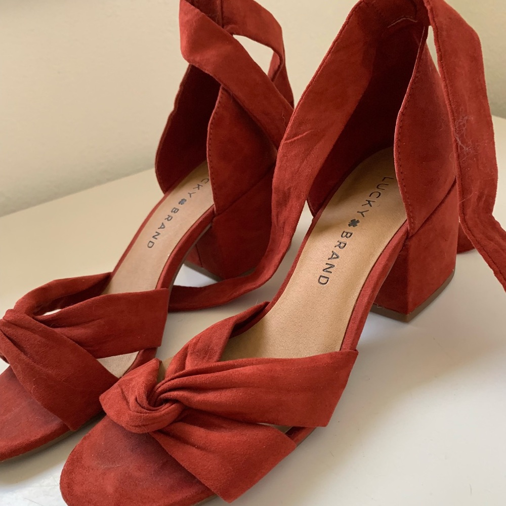 Lucky Brand Sandals